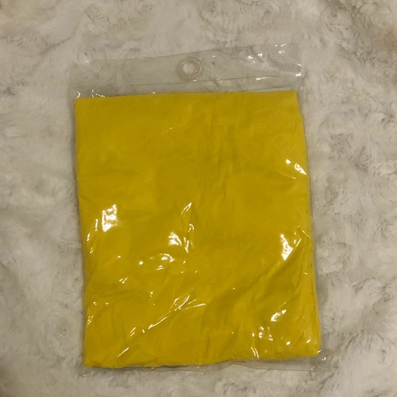 Disney Minnie Mouse Poncho - Picture 2 of 3